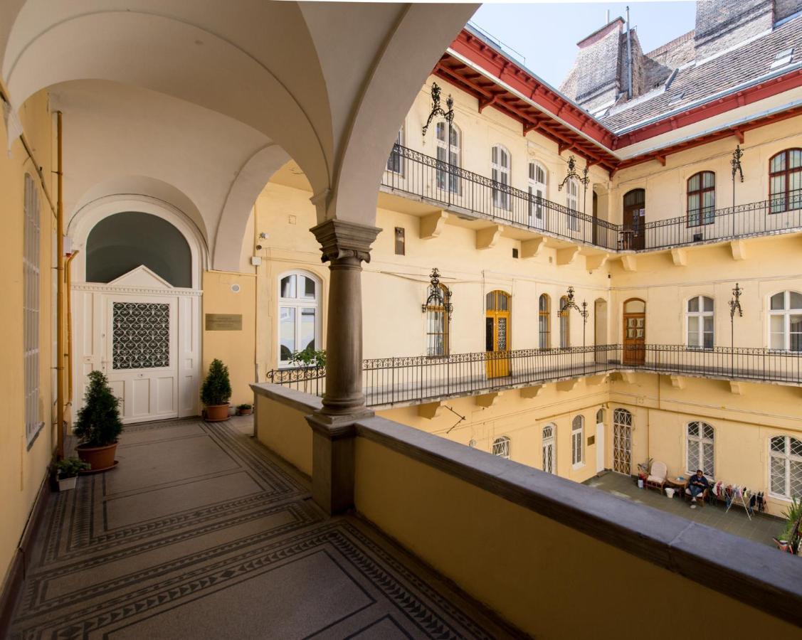 Cityheart Apartments Budapest Bagian luar foto